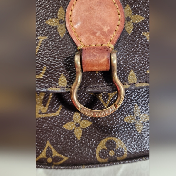 Louis Vuitton St. Cloud pm (smallest size). 1988 Int pocket glued shut. - Picture 13 of 16